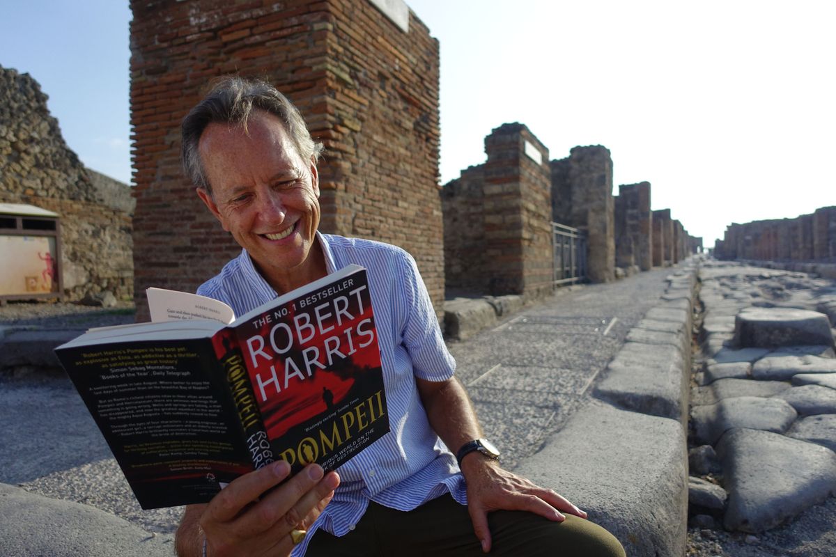 Richard E Grant reading &#039;Pompeii&#039; in Pompeii.