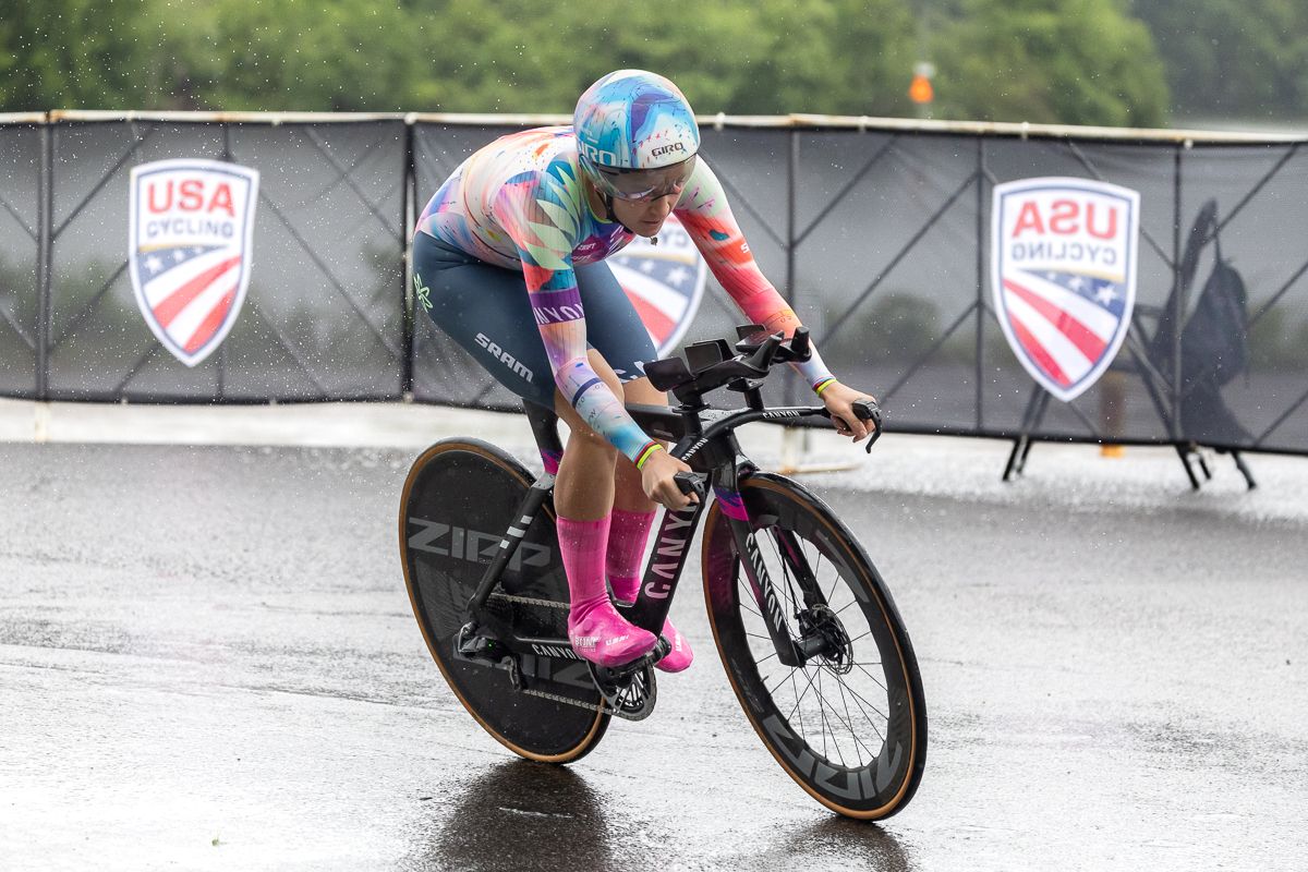 Chloe Dygert navigated the course in blazing speed, 31m 6.65s.