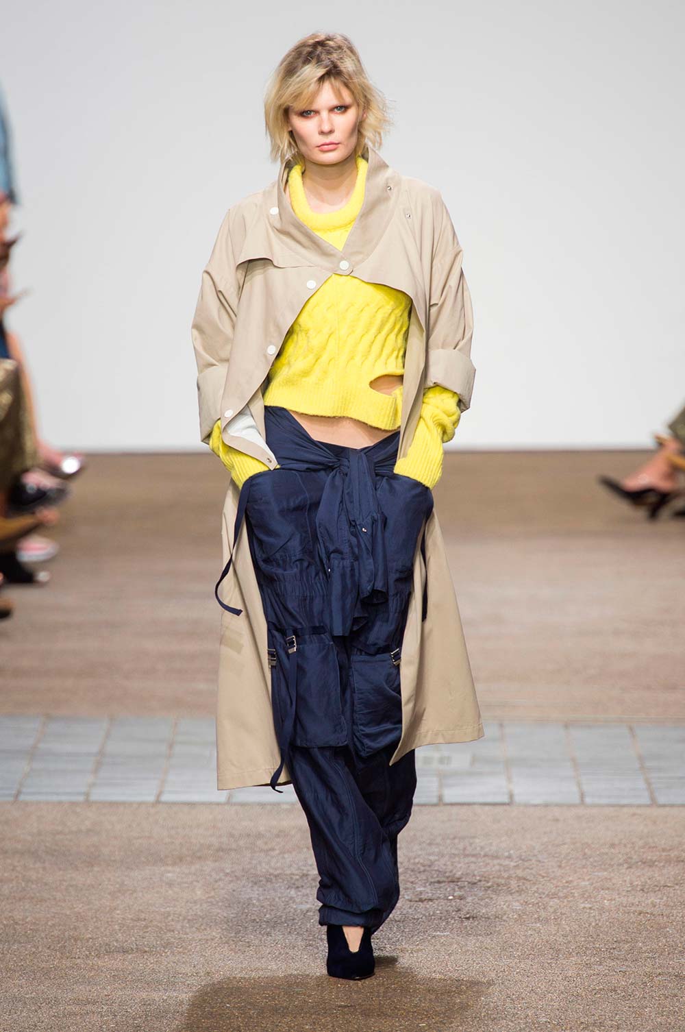 Topshop-Unique-Spring-summer-2017-LFW-22