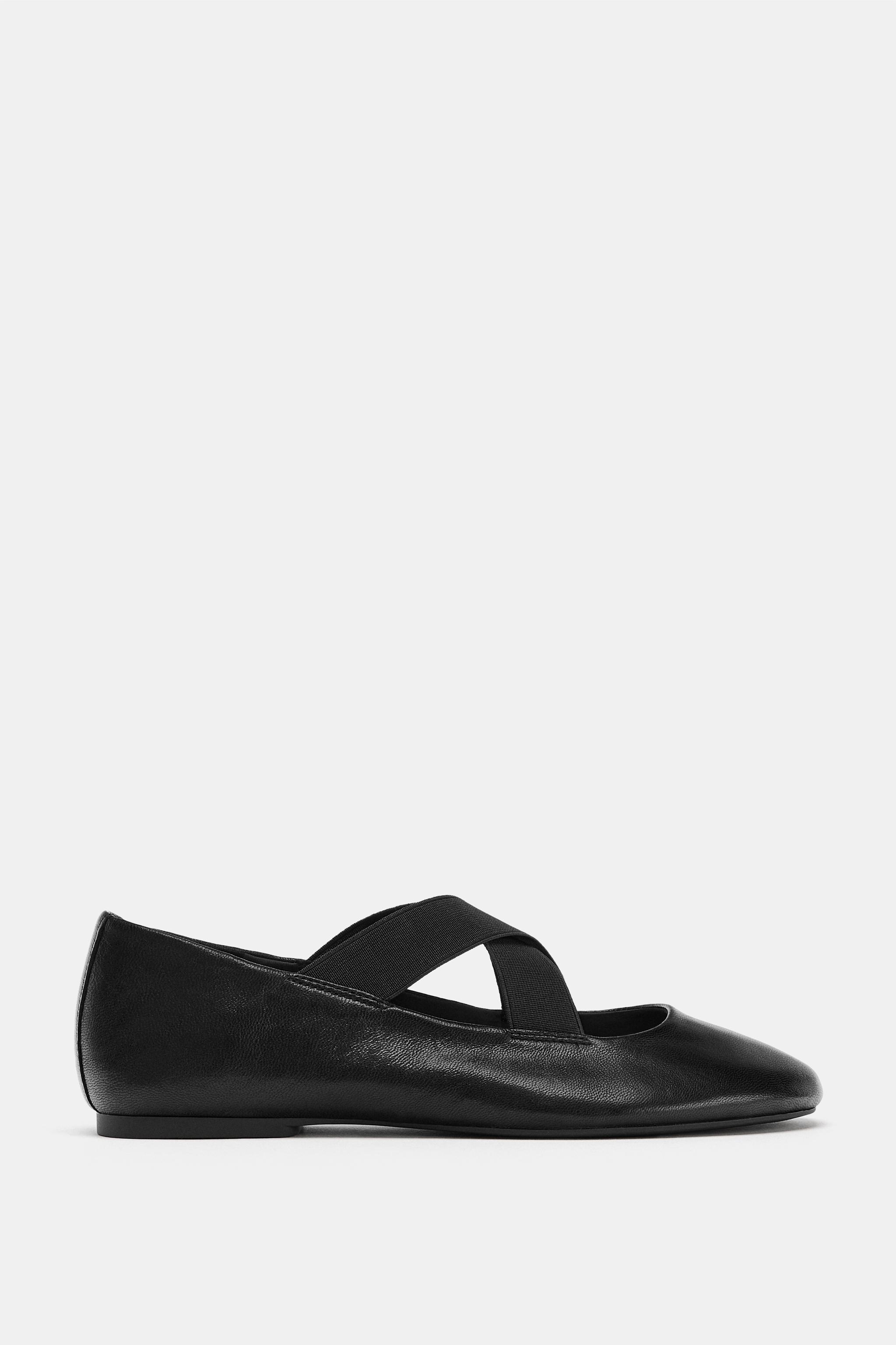 Leather Ballet Flats With Crossed Elastic Straps