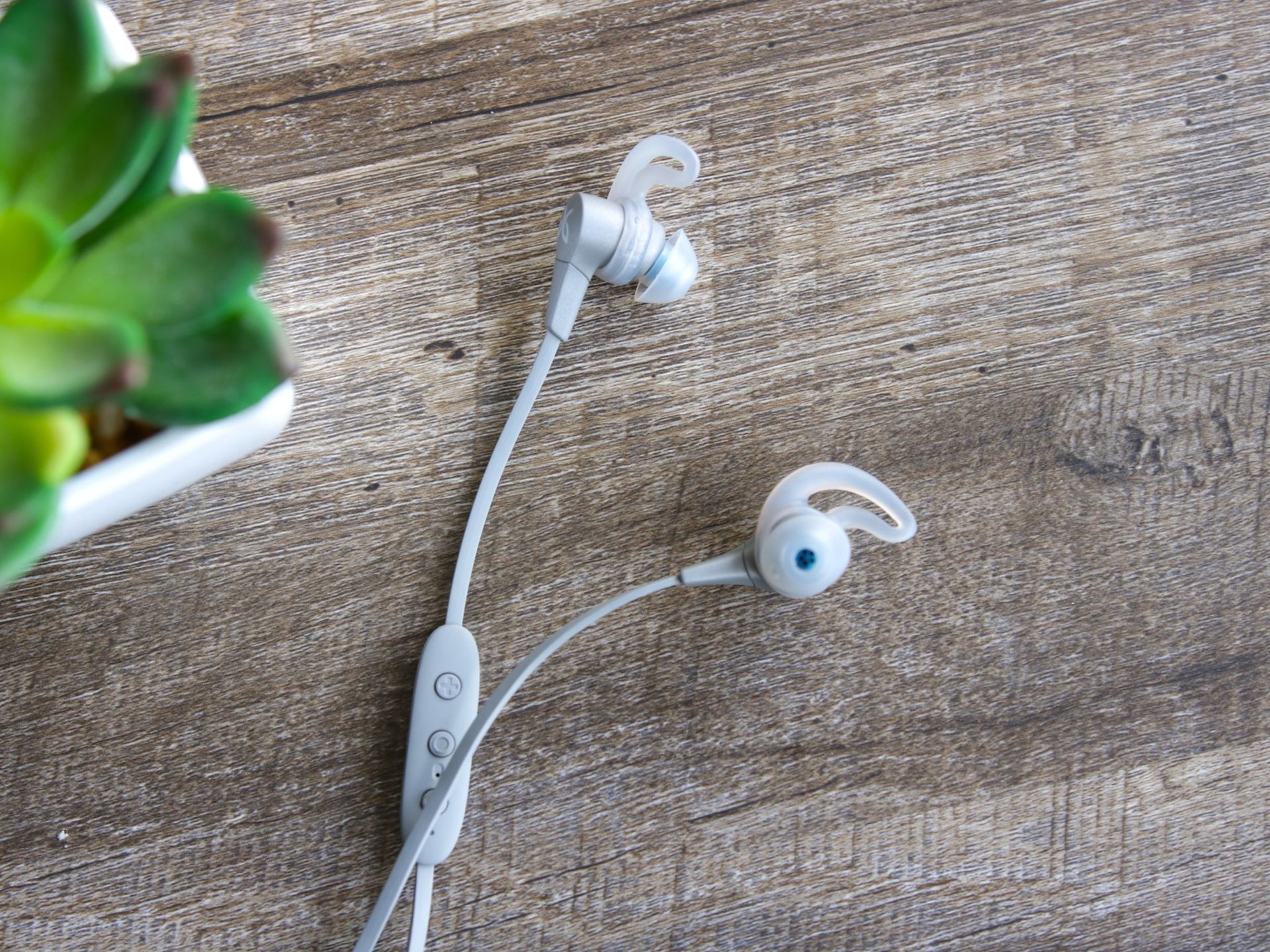 Differences between Jaybird X3 and X4 and should you upgrade? Android