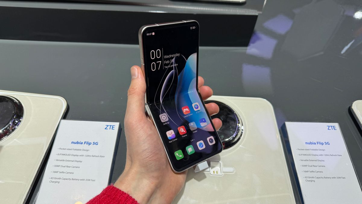Nubia Flip 5G