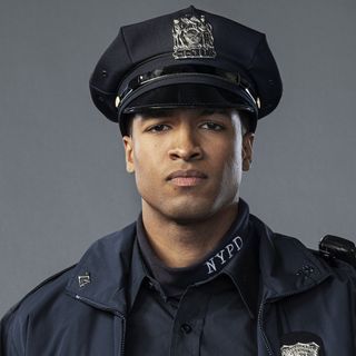 Lavel Schley as Officer Andre Bentley