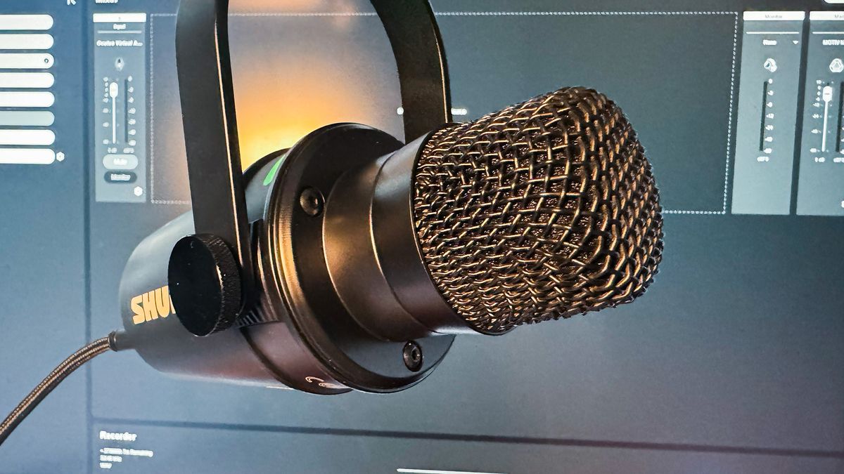 Shure MV7+ review image of the mic's capsule without the wind sock on