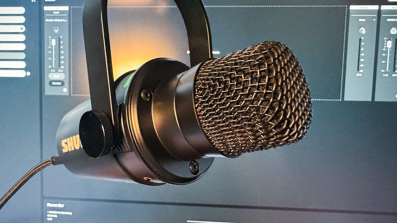 Shure MV7+ review image of the mic's capsule without the wind sock on