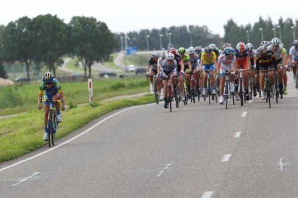 Trixi Worrack (AA Drink) tested her legs early, but was caught by the bunch