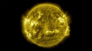 10 years worth of sun photographs turned into incredible time lapse by NASA