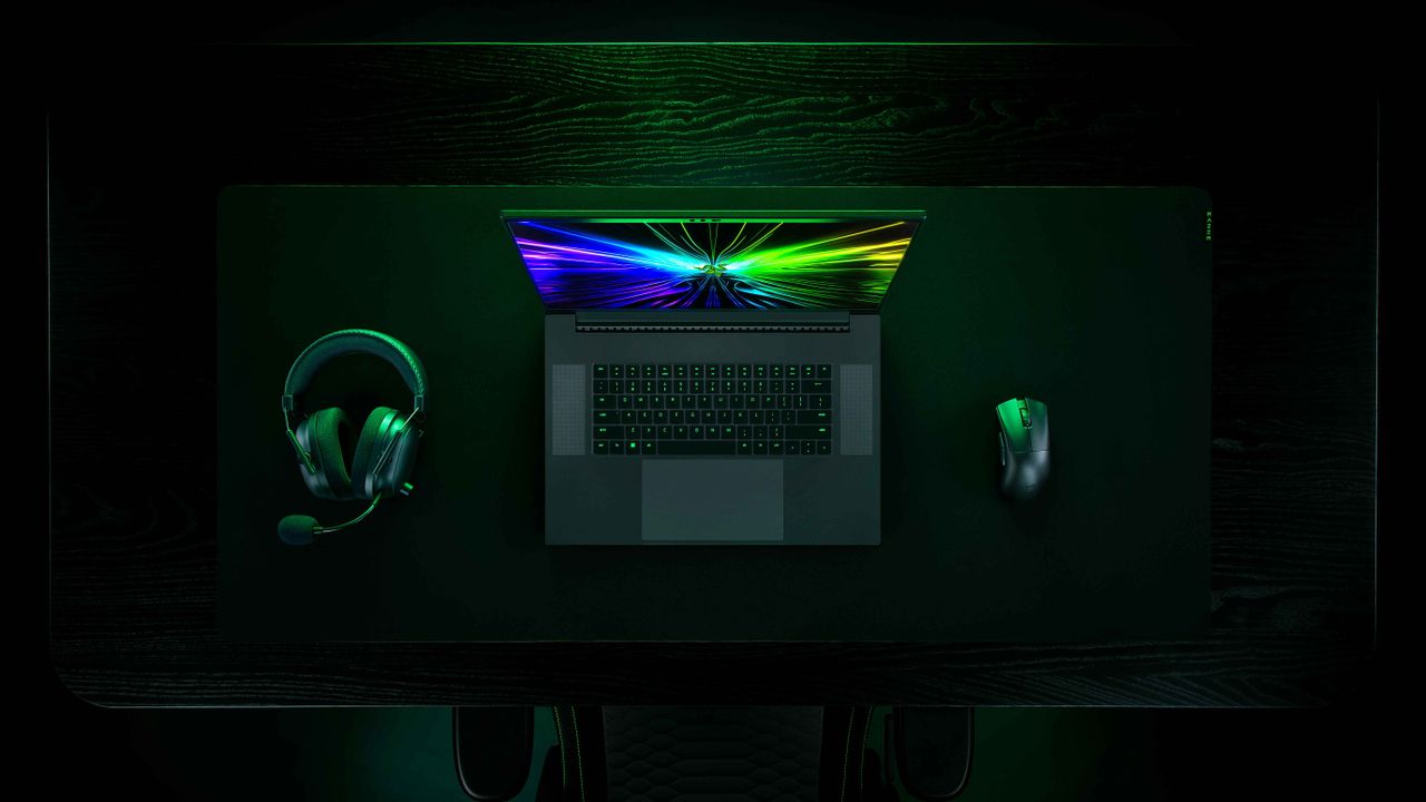 Image of the Razer Blade 18 (2024).