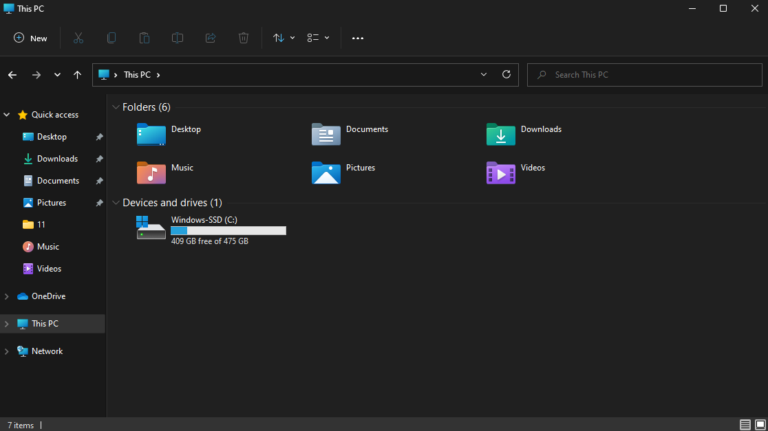 Early File Explorer with new look in recent Windows 11 build, with no Ribbon