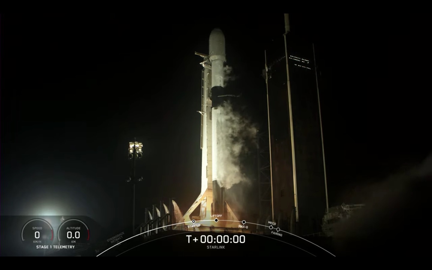 spacex falcon 9 with steam on launch pad