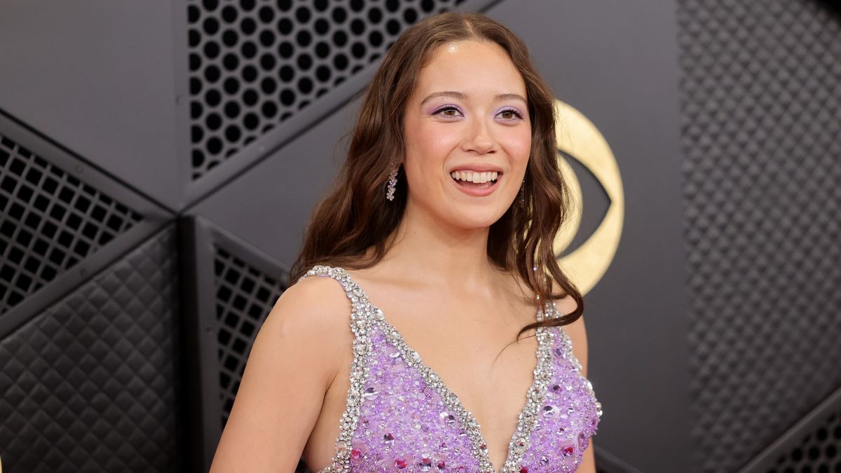 Laufey Won Her Second Grammy Looking Like a Dreamy Miu Miu Mermaid—All the Glam Details I'm Copying ASAP