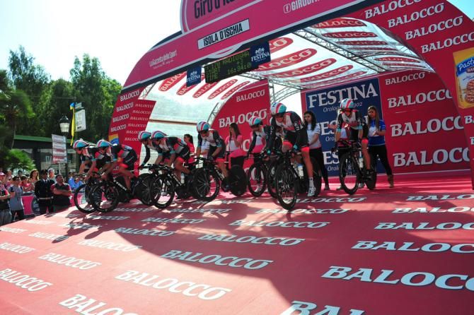 RadioShack Leopard start their race