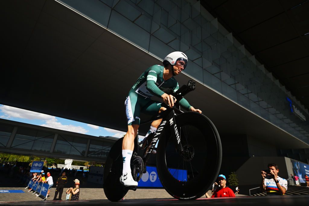 Points jersey winner Kaden Groves heads for the finish line in the green jersey