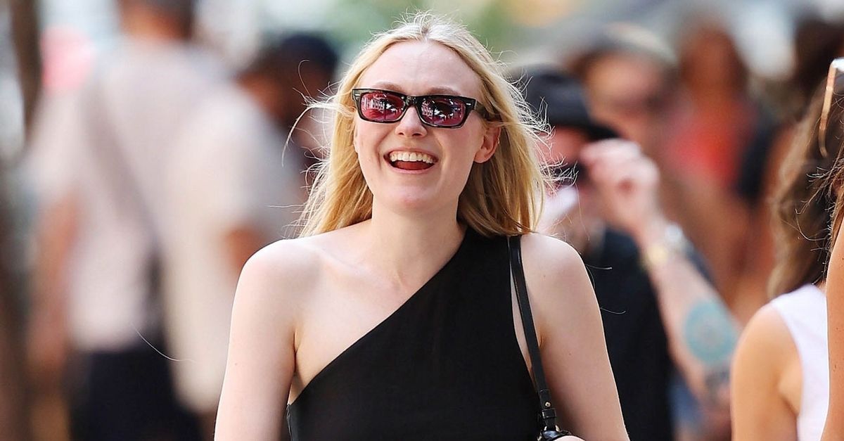 Shop Mary Jane Flats Inspired by Dakota Fanning's Pair | Who What Wear