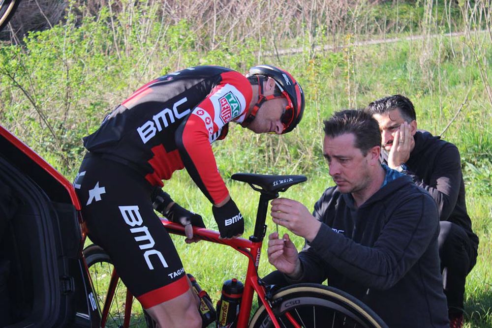 Some last-minute bike checks for Martin Elmiger