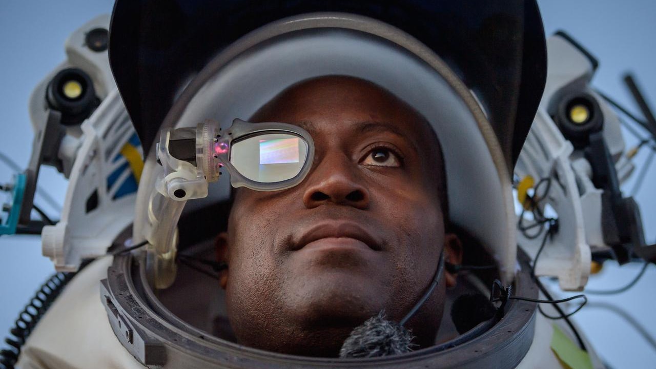 NASA announces Artemis 2 moon mission backup astronaut — Andre Douglas will support 2025 lunar liftoff Space