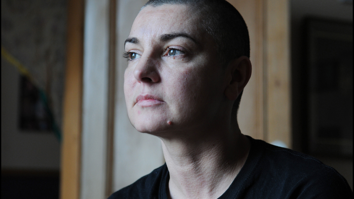More Celebrity Tributes Pour In for Sinéad O'Connor After Her Tragic ...