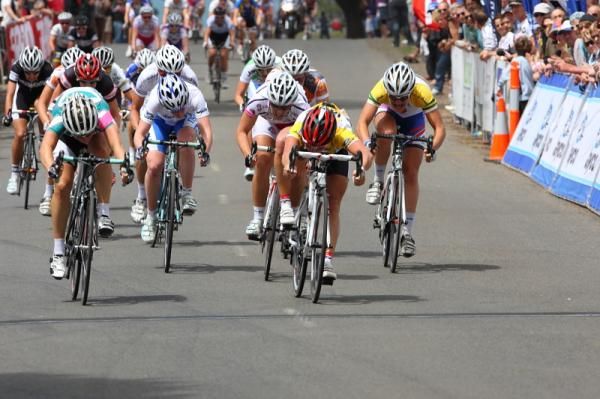The sprint for the women's race was fiercely contested. Rochelle Gilmore (Honda Dream Team) won, Belinda Goss (Pitcher Partners) was second and Chloe Hosking (MB Coaching) was third.