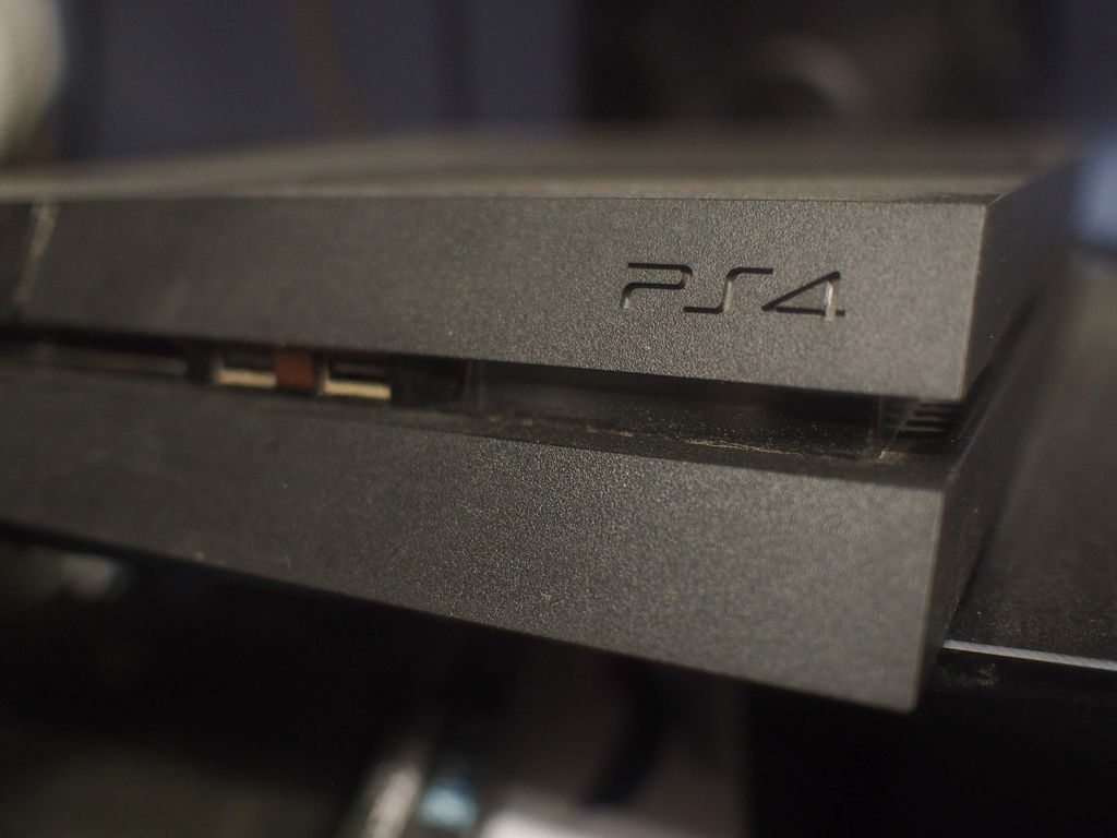 How To Transfer Data From Your Old PlayStation 4 To Your New One ...