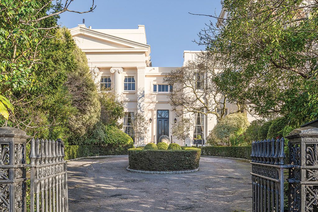 Gloucester Gate, Regent&rsquo;s Park, London, NW1.