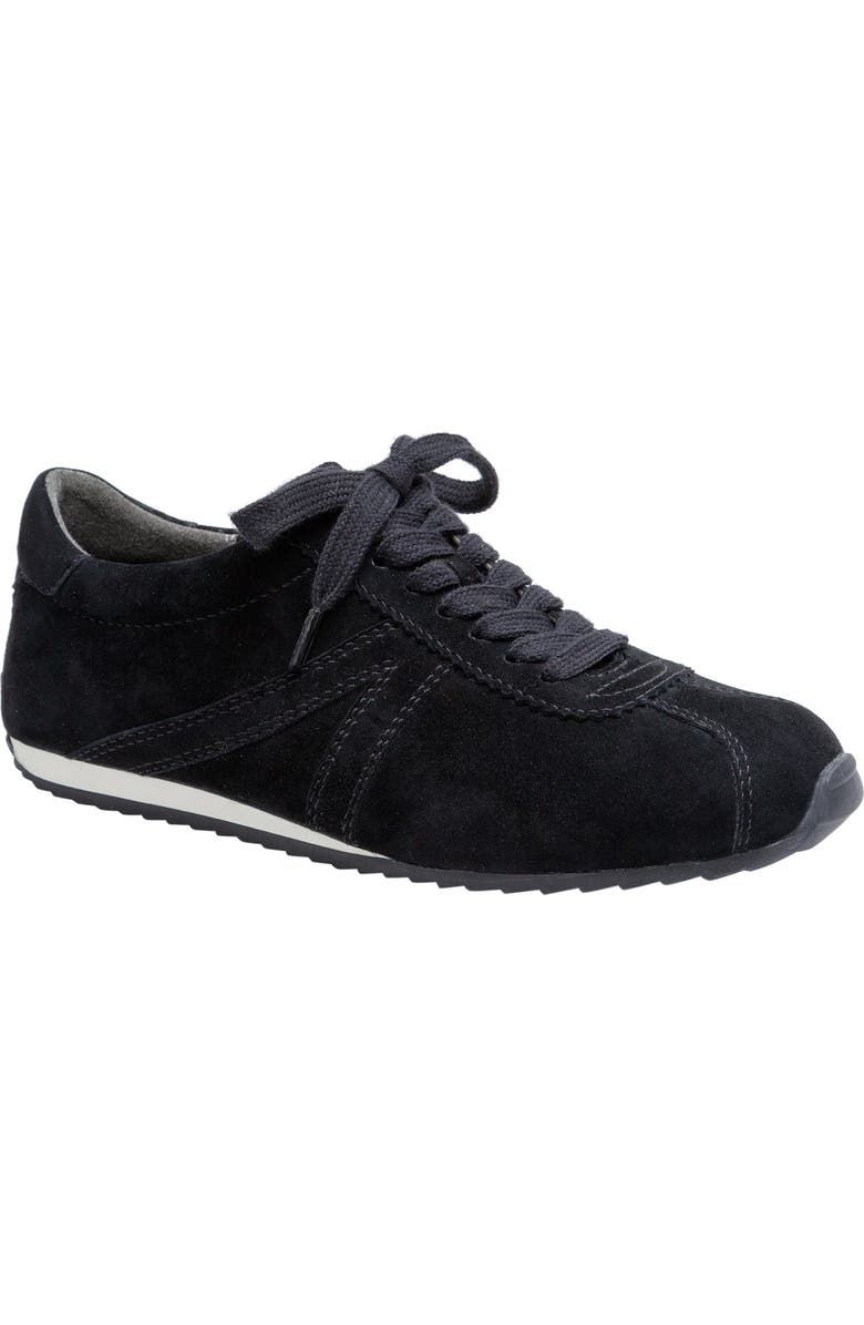 Kova Sneaker