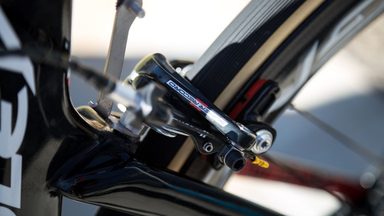 A look at the Campagnolo Super Record brakes
