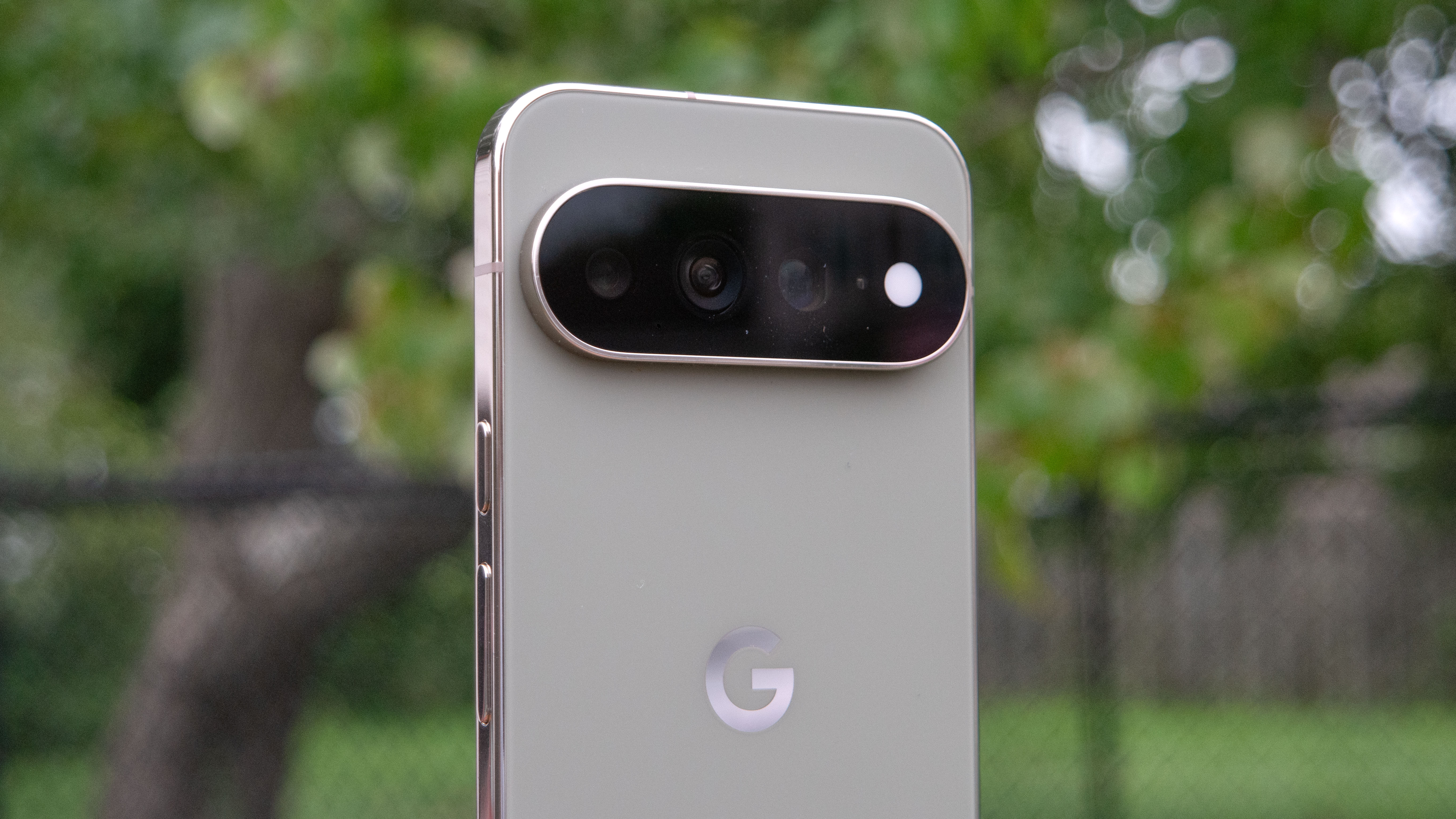 pixel 11 pro and 11 pro xl review images