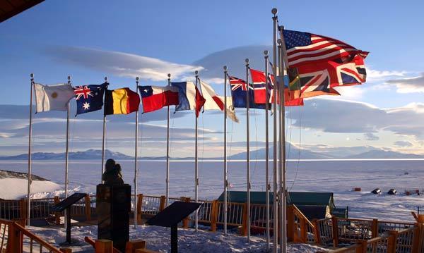 Antarctic Treaty Flags 111213 02