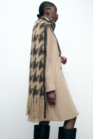 Jacquard Knit Scarf