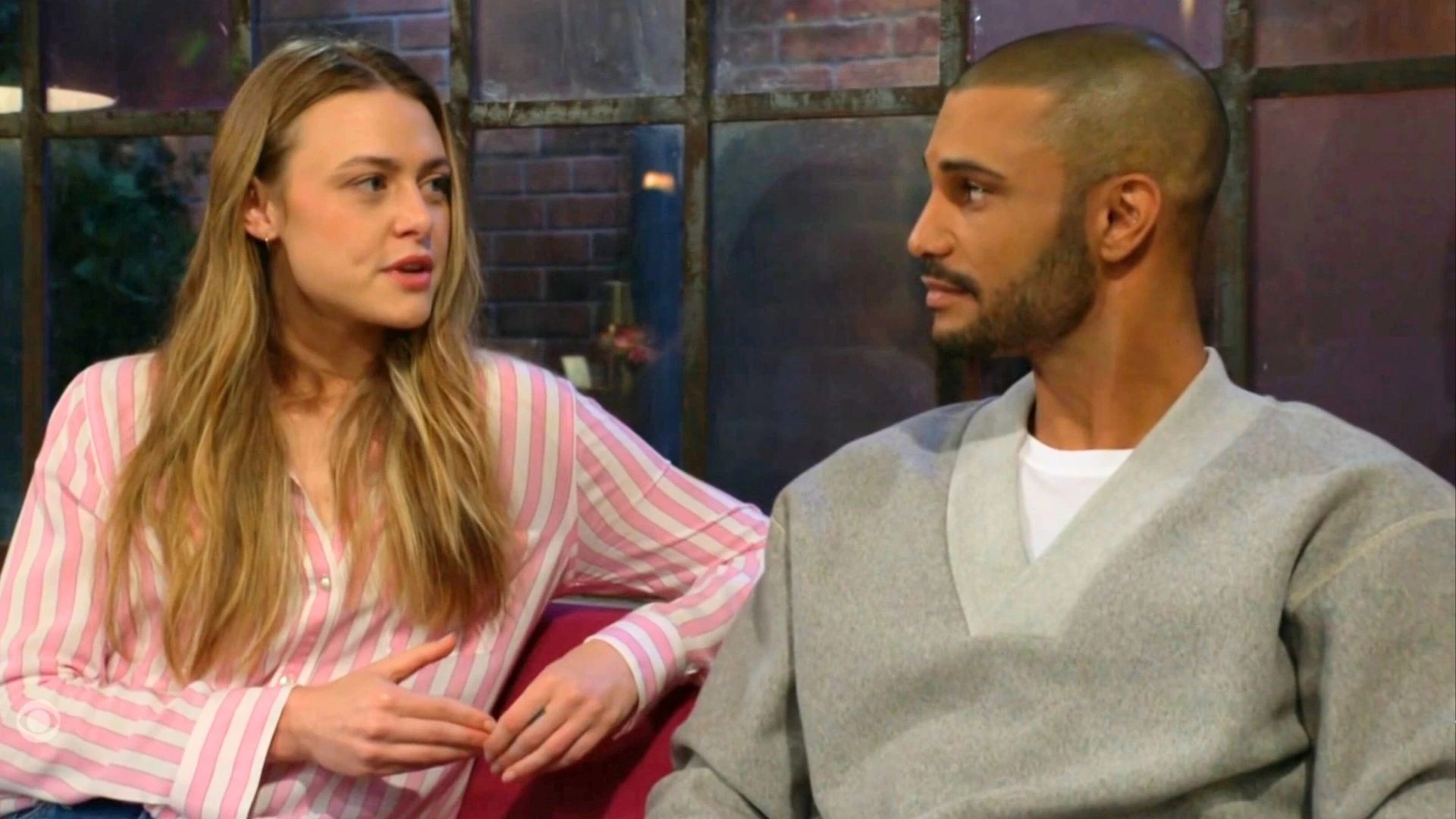 Hayley Erin and Nathan Owens as Claire and Holden talking in The Young and the Restless