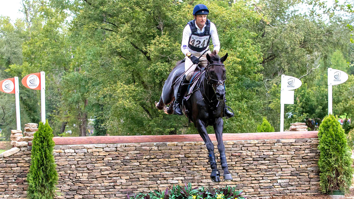 Boyd Martin riding Tsetserleg