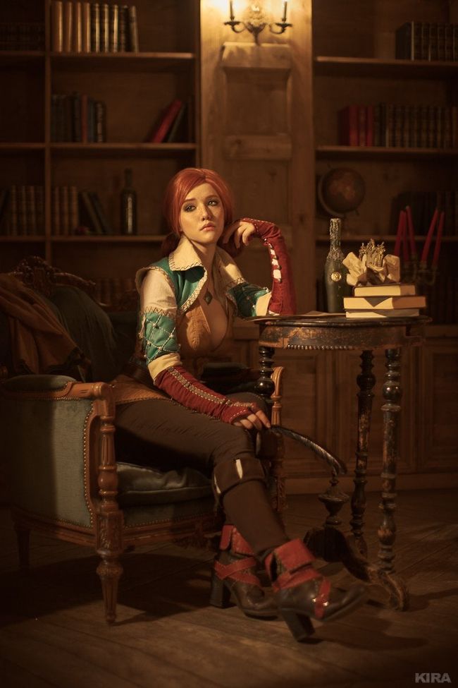 This Triss Merigold cosplay looks like a painting | PC Gamer
