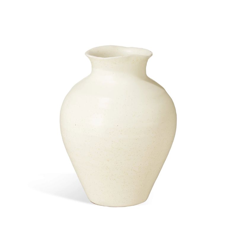 cream Japanese style vase