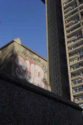 Photograph of London's Trellick Tower, taken with the Sony A6000