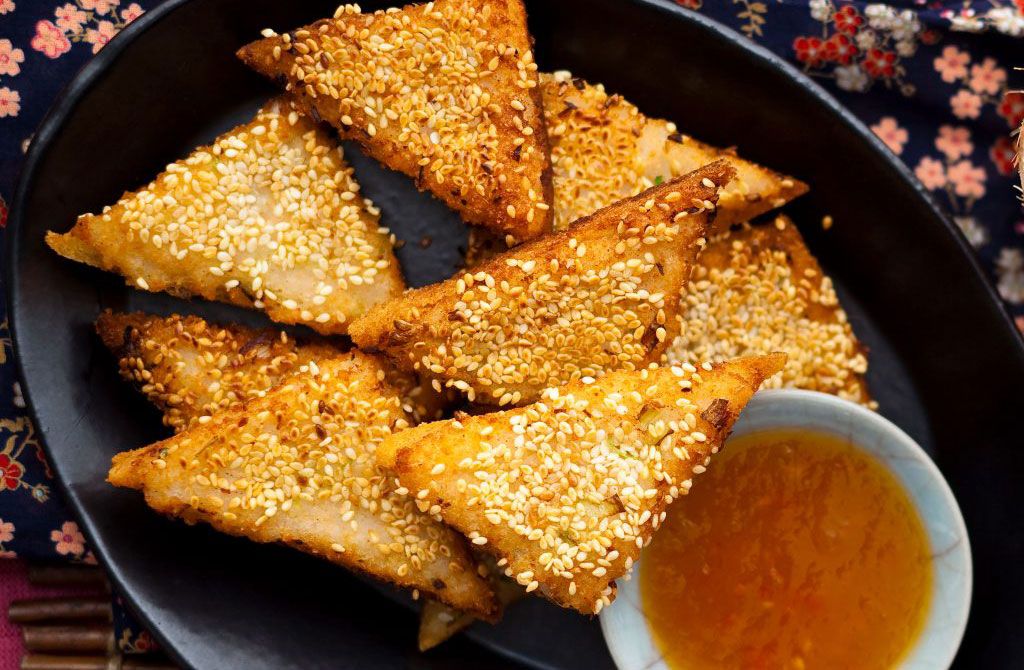 Sesame prawn toast