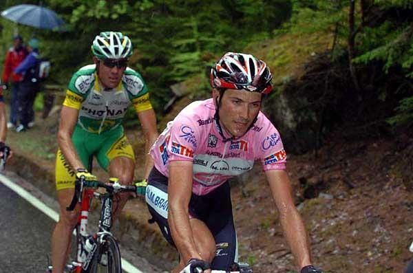 Ivan Basso and Jose Gutierrez ride together during stage 13