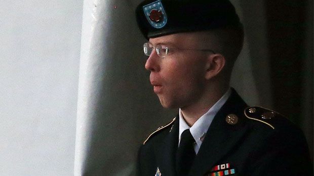 bradley-manning-010313.jpg