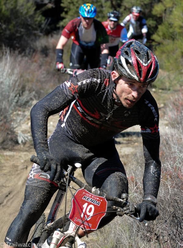 Dana Weber (Trek) tries to stay in contact with Adam Morka