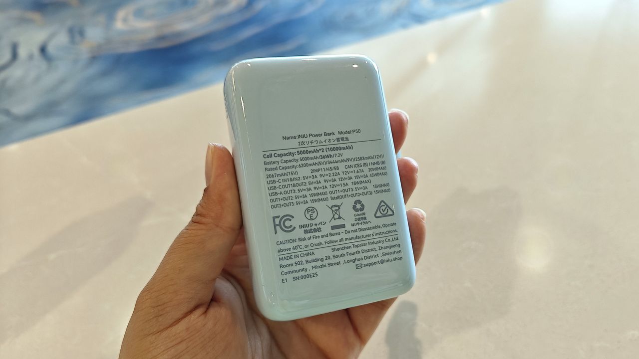 INIU Pocket Rocket P50 Power Bank
