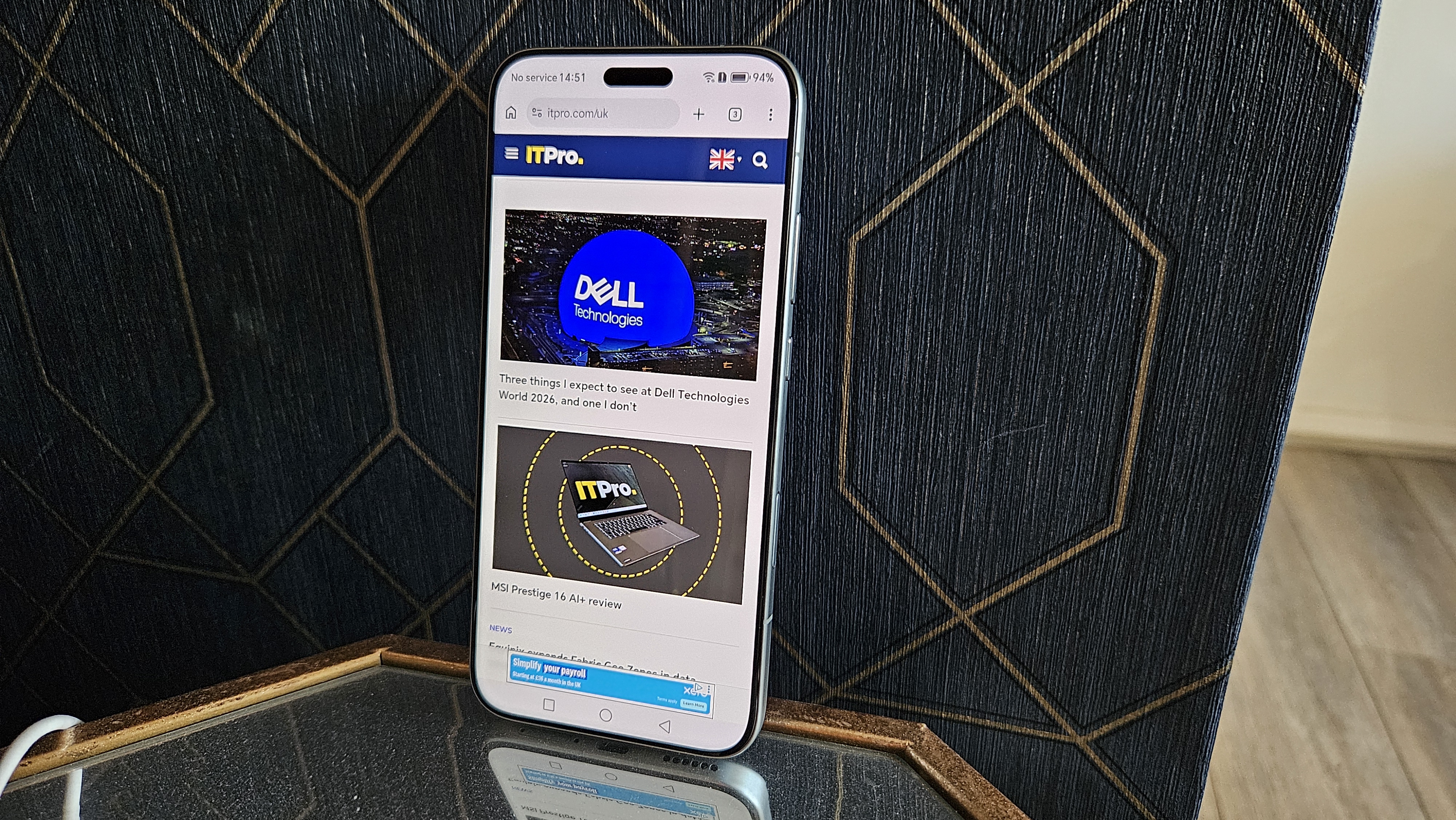 The Honor Magic8 phone