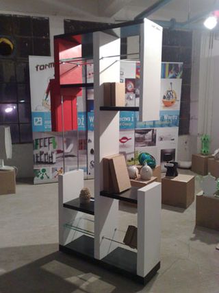 Bauhaus-inspired shelf unit