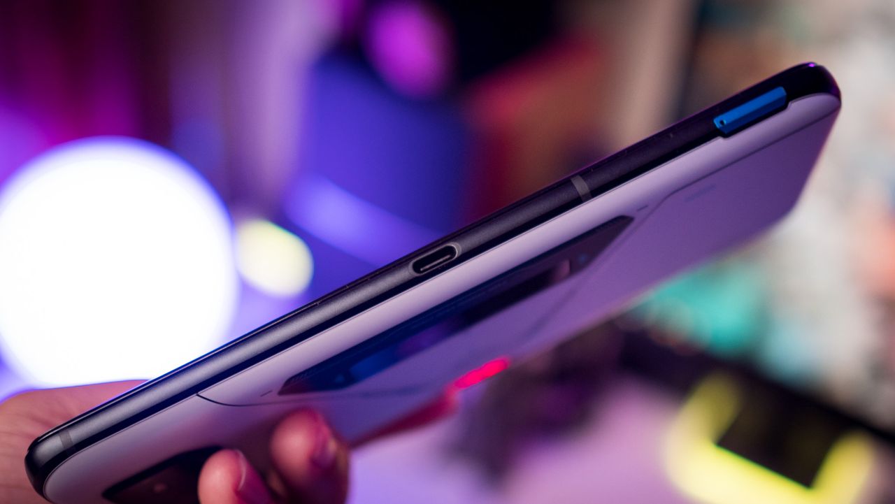 ASUS ROG Phone 6 Pro review