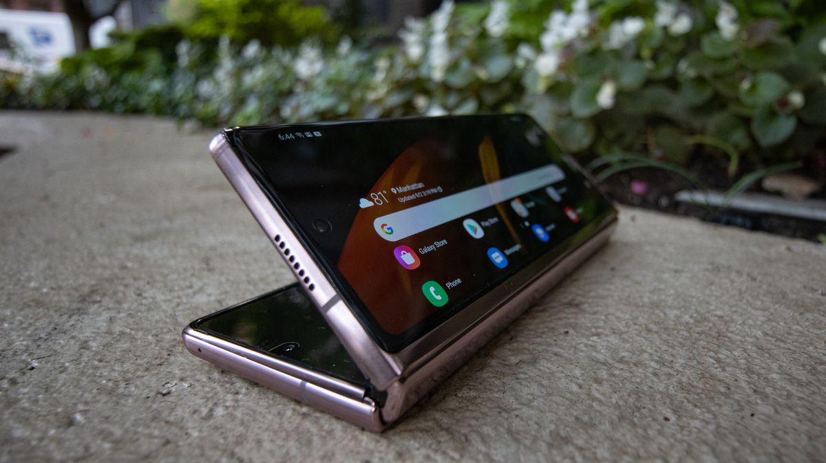 Samsung Galaxy Z Fold 2