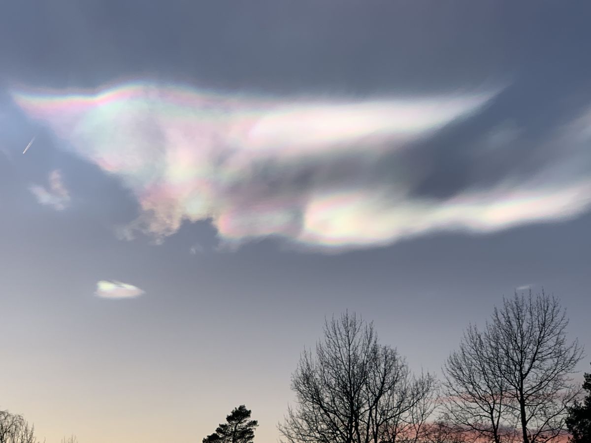 Nacreous clouds above Oslo, Norway.