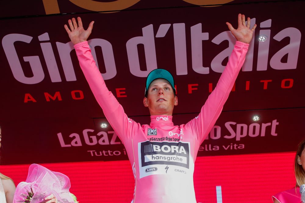 Lukas Postlberger (Bora-Hansgrohe) in the maglia rosa after winning the opening stage at the 2017 Giro d'Italia