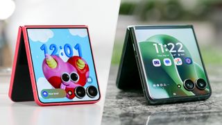 Galaxy Z Flip 7 vs Razr Ultra 2025.