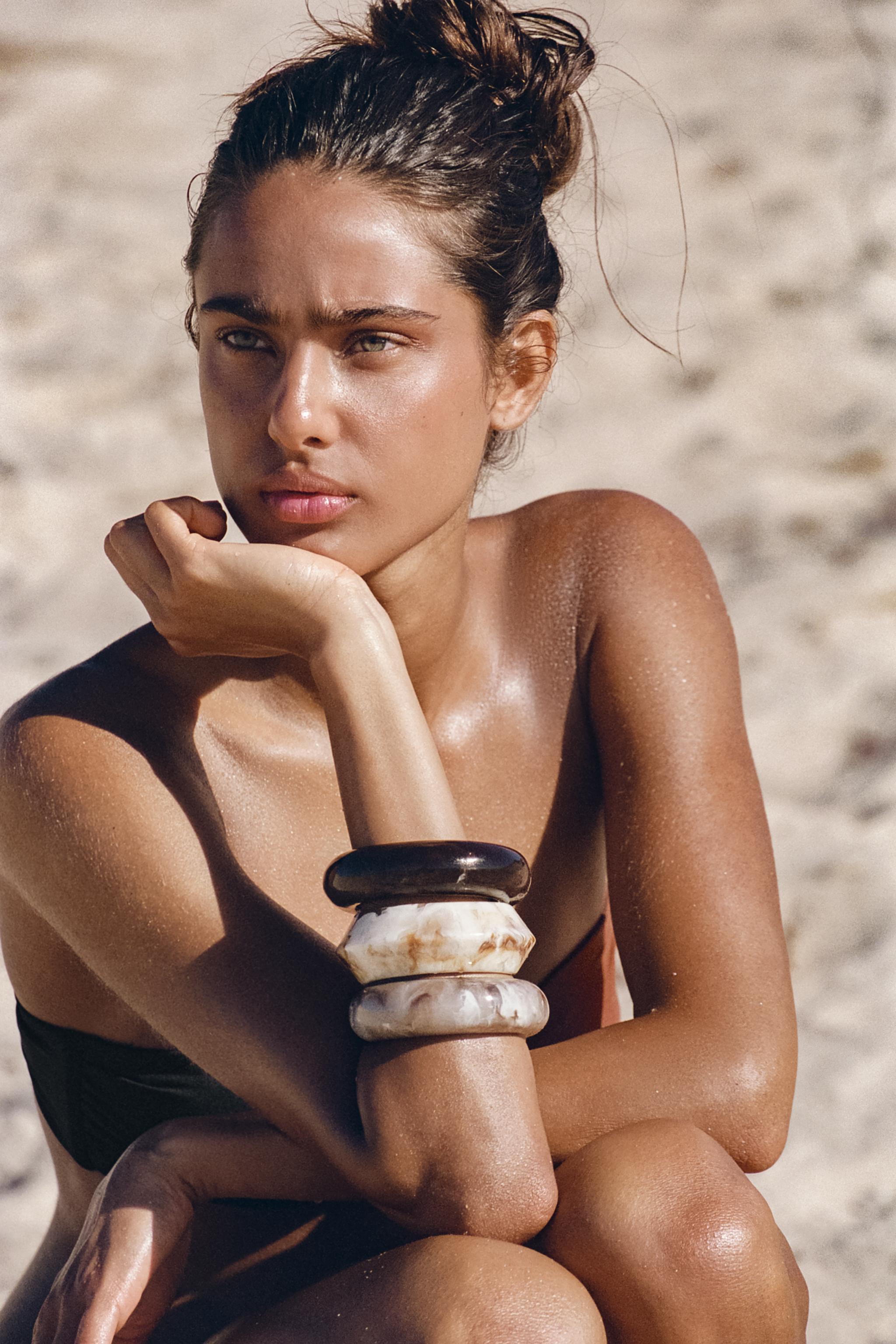 Pack of 3 Rigid Resin Bracelets