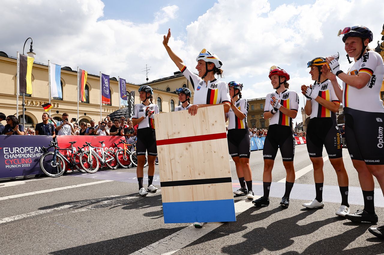 European Championships Munich 2022 - 2022 UEC Road Elite European Championships - Women's Road Race - 21/08/2022 - Lisa Brennauer (GER) - photo Luca Bettini/UEC/SprintCyclingAgency&Acirc;&copy;2022