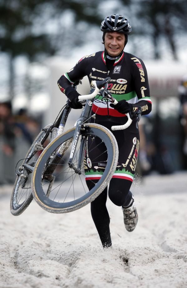 Filippo Pozzato (Katusha) appears to be enjoying the race.
