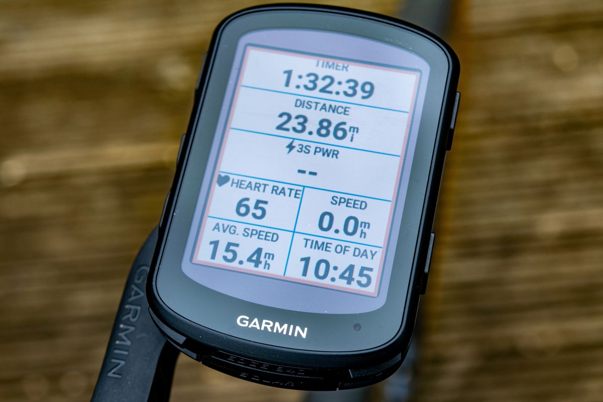 A Garmin Edge 840 computer